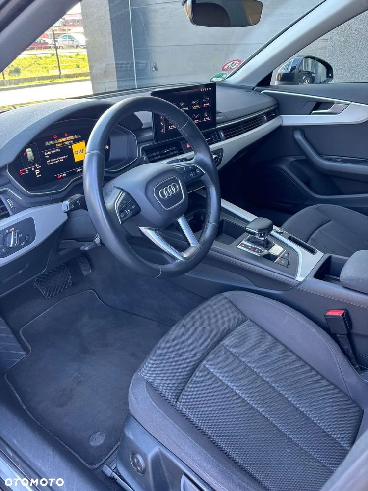 Audi A4 Avant 40 TDI S tronic - 13