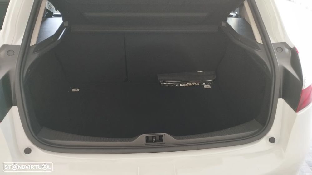 Renault Mégane ENERGY dCi 110 Start & Stop LIMITED - 11