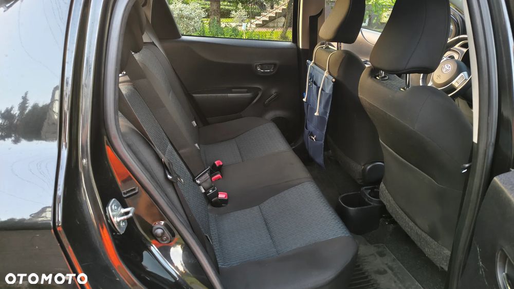 Toyota Yaris 1.33 Sol - 4