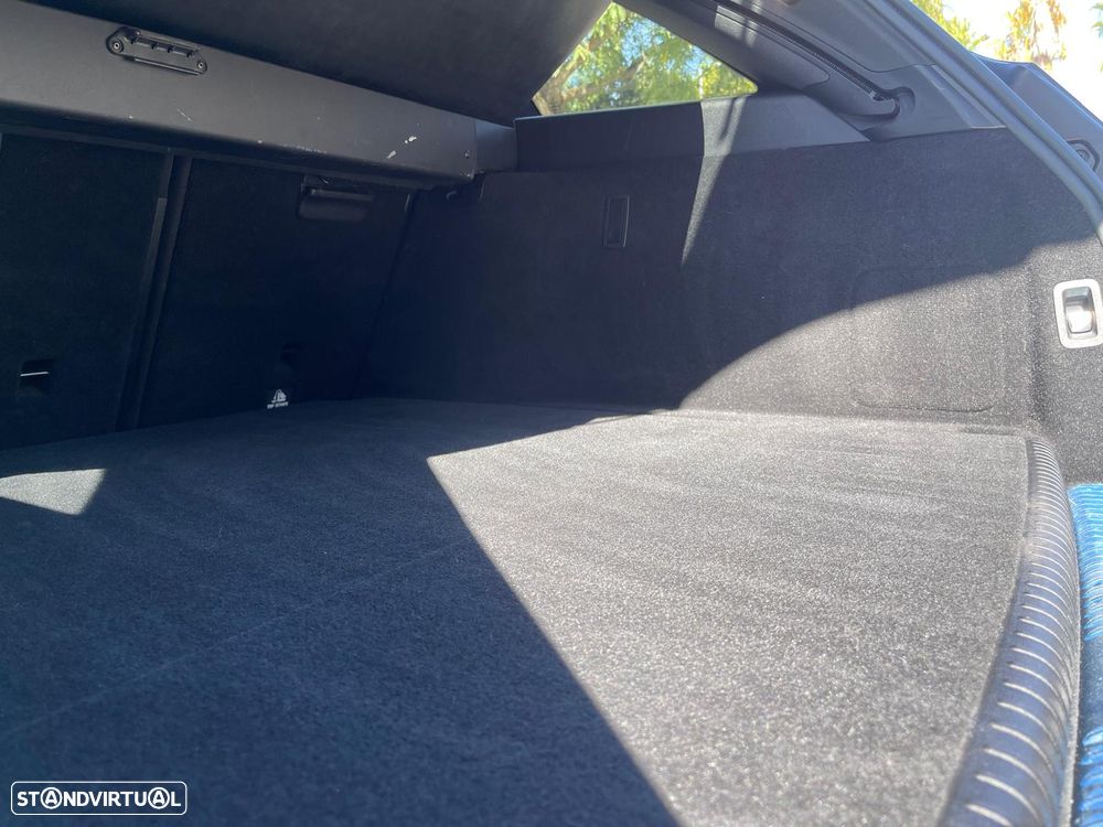 Mercedes-Benz C 350 e - 13