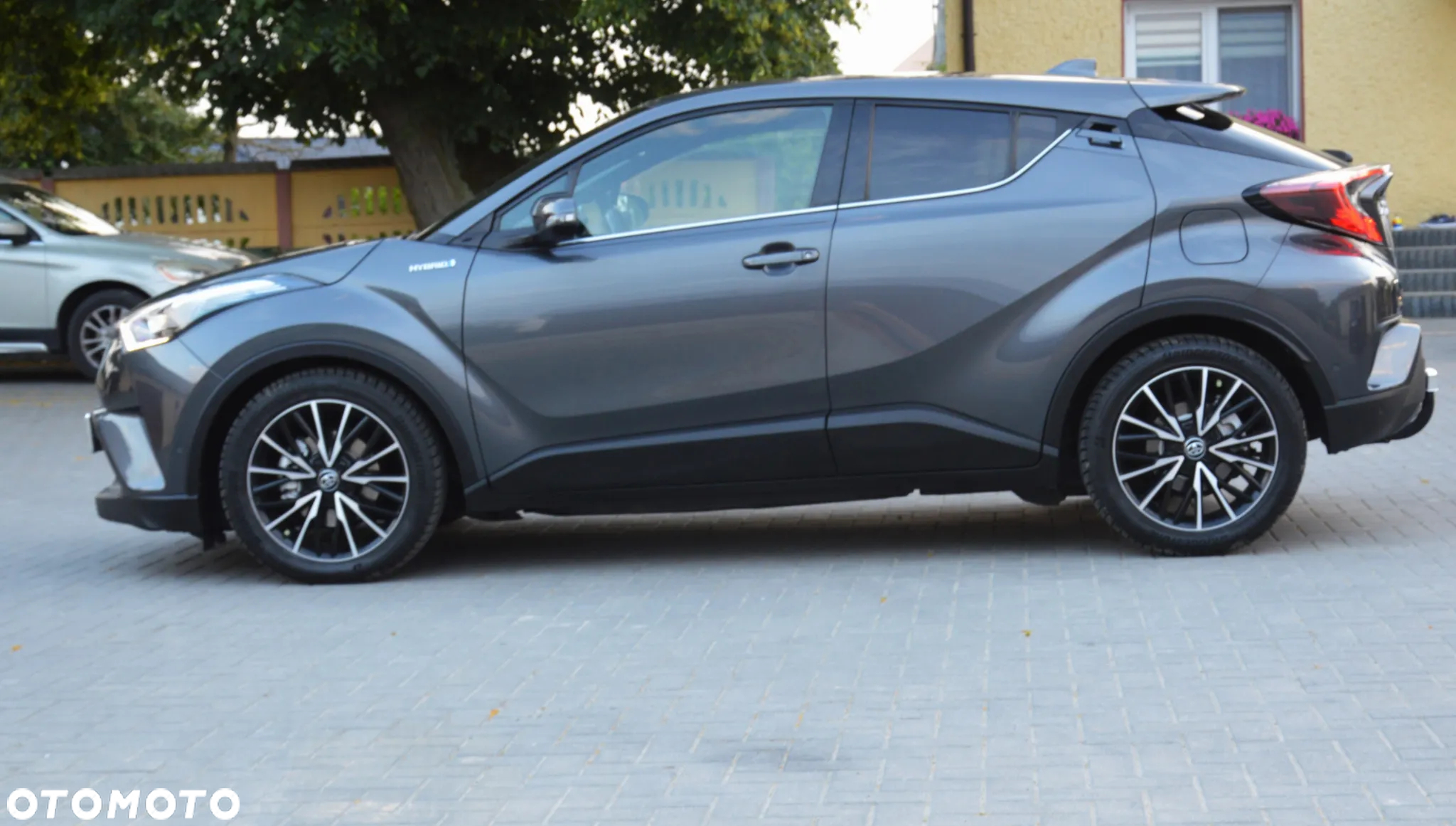 Toyota C-HR 1.8 Hybrid Premium - 3