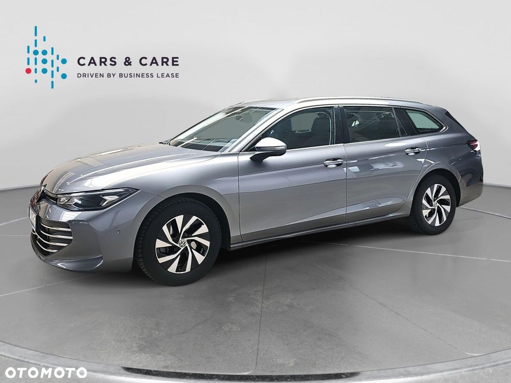 Volkswagen Passat - 30