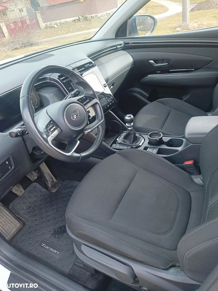 Hyundai Tucson 1.6 l 150 CP 2WD 6MT Style+ - 12