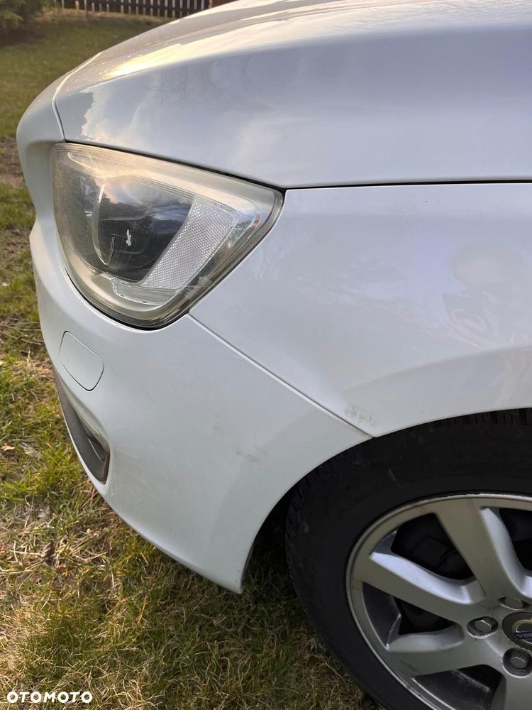 Volvo V60 D4 AWD Geartronic Summum - 2