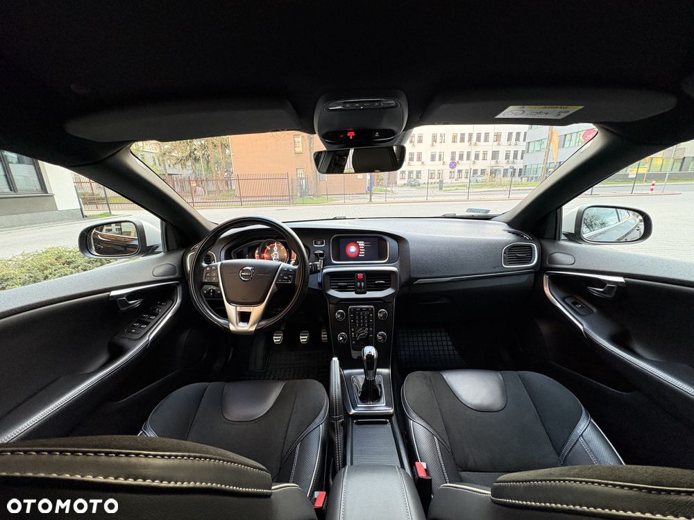 Volvo V40 D3 Drive-E R-Design Kinetic - 7