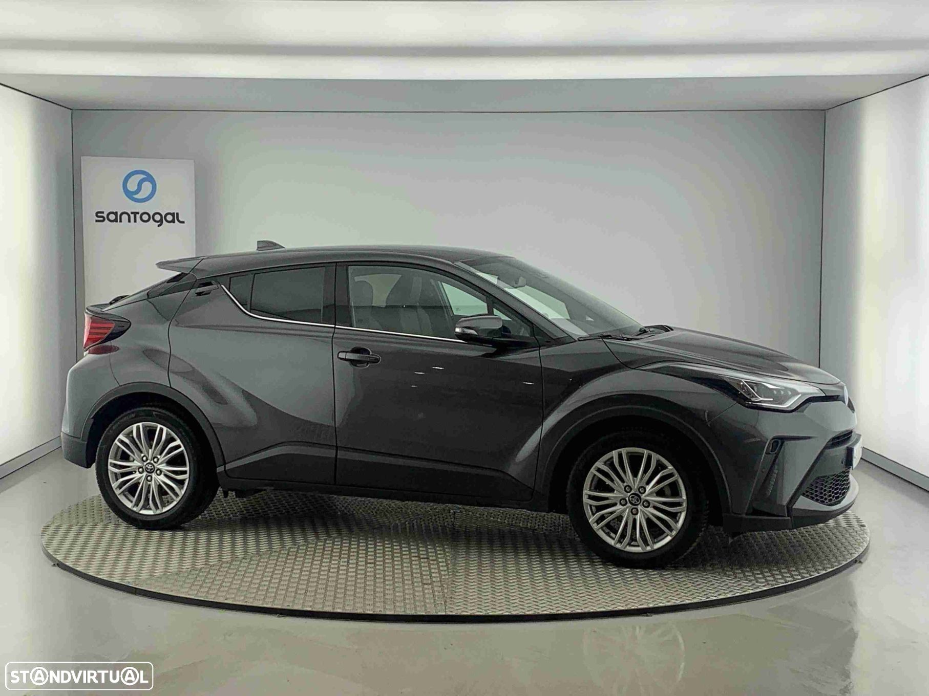 Toyota C-HR 2.0 Hybrid Exclusive - 1