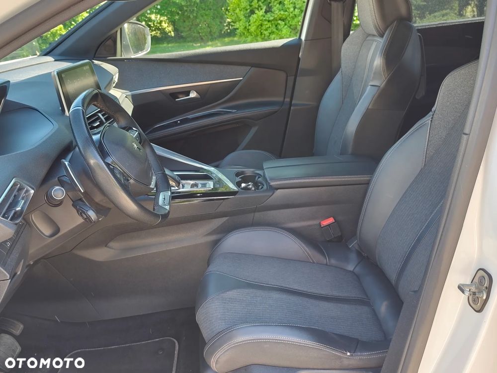 Peugeot 5008 BlueHDi 130 EAT8 GT - 29