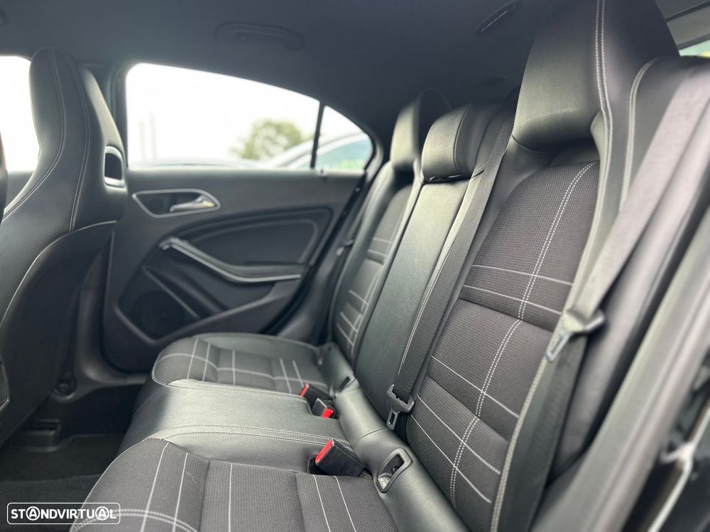 Mercedes-Benz A 180 - 19