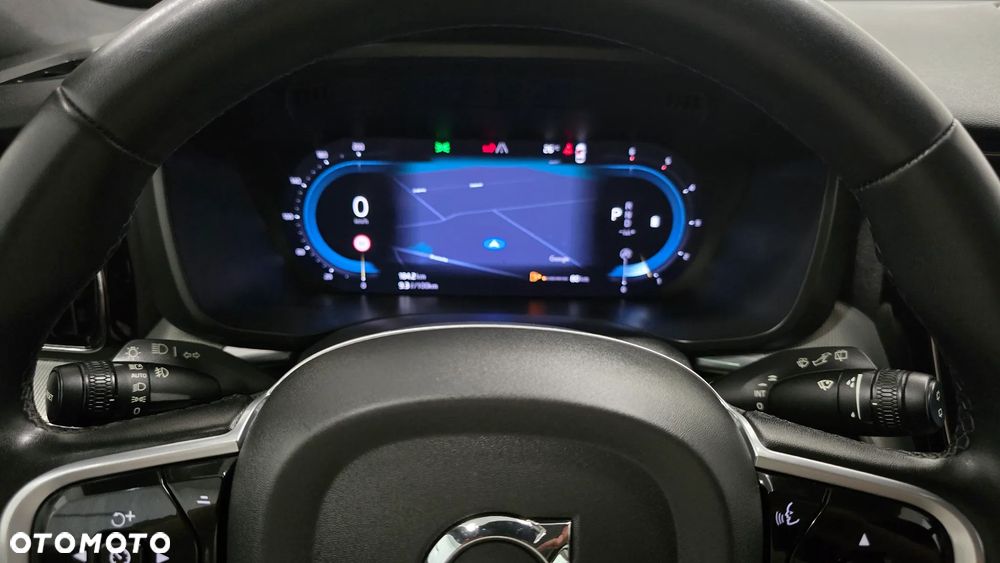Volvo XC 60 B4 D Geartronic RDesign - 25