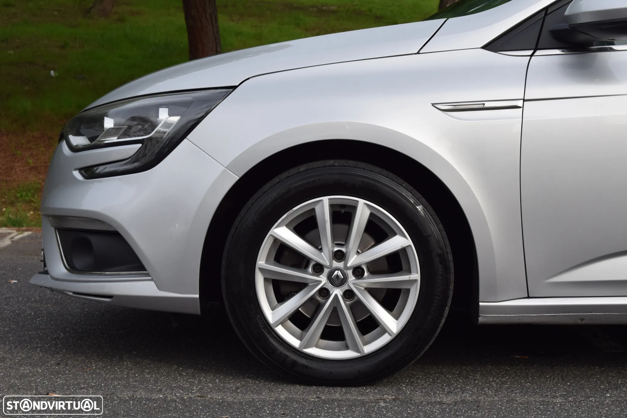 Renault Mégane Sport Tourer 1.5 dCi Intens - 32