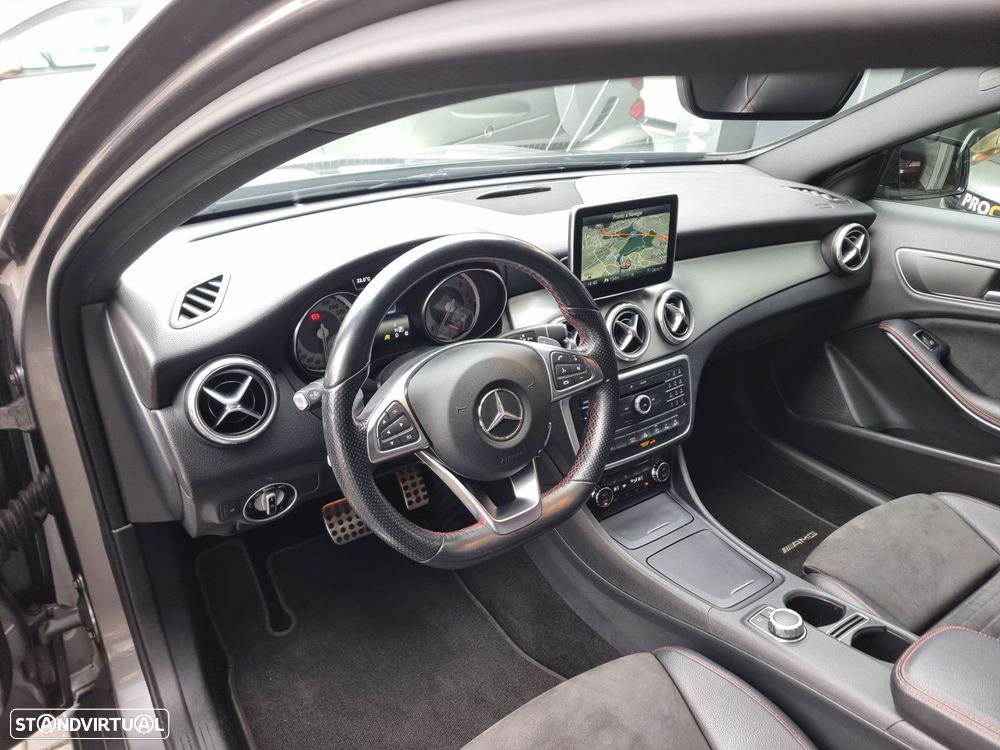 Mercedes-Benz GLA 220 CDI AMG Line 4-Matic - 4