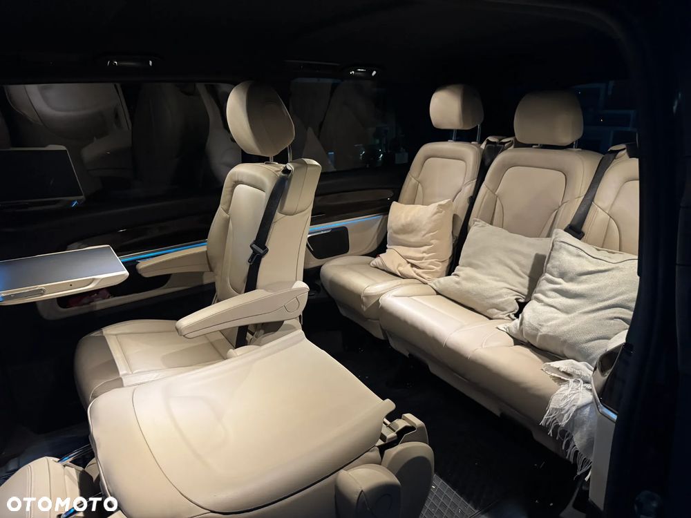 Mercedes-Benz Klasa V 300 d 4-Matic 9G-Tronic Exclusive (ekstra d³) - 15