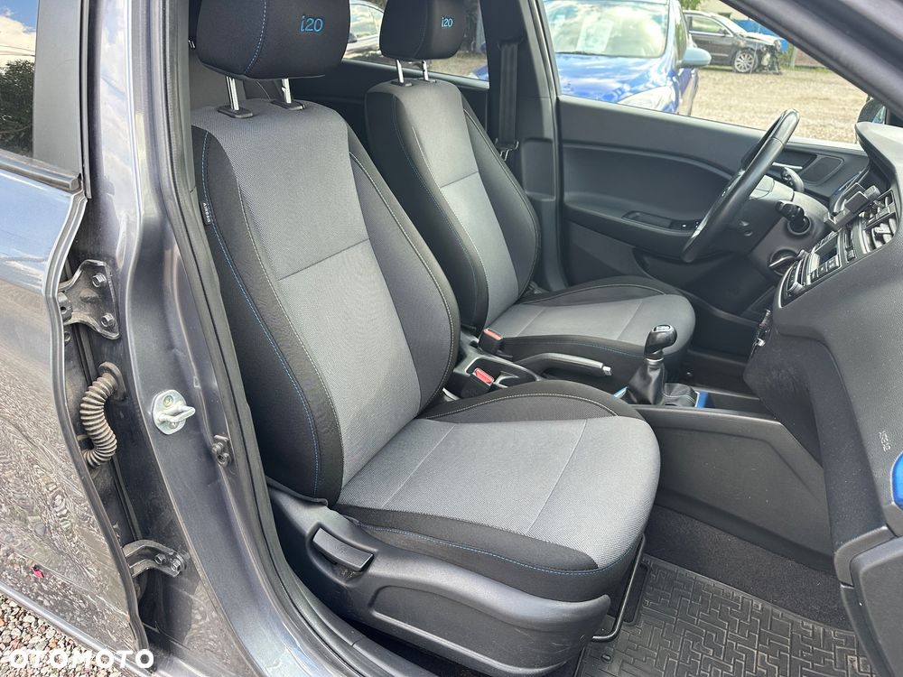 Hyundai i20 1.2 GO - 27