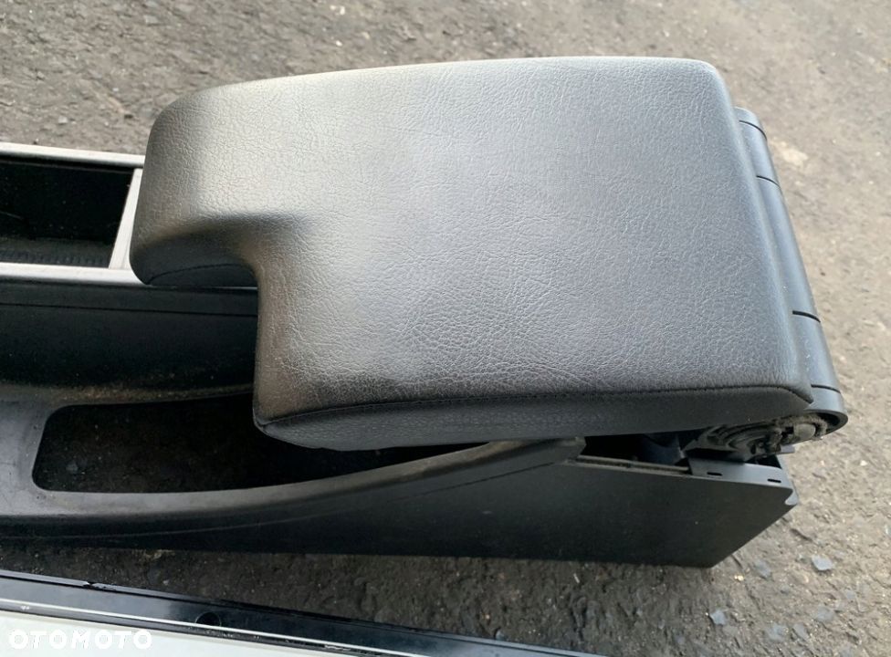 PODŁOKIETNIK TUNEL ŚRODKOWY KOMPLET BMW E46 EUROPA - 1