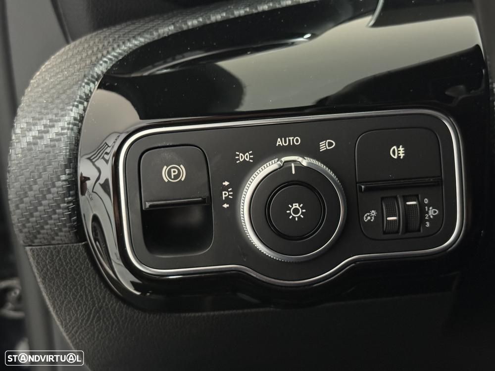 Mercedes-Benz A 180 d 7G-DCT Progressive - 30