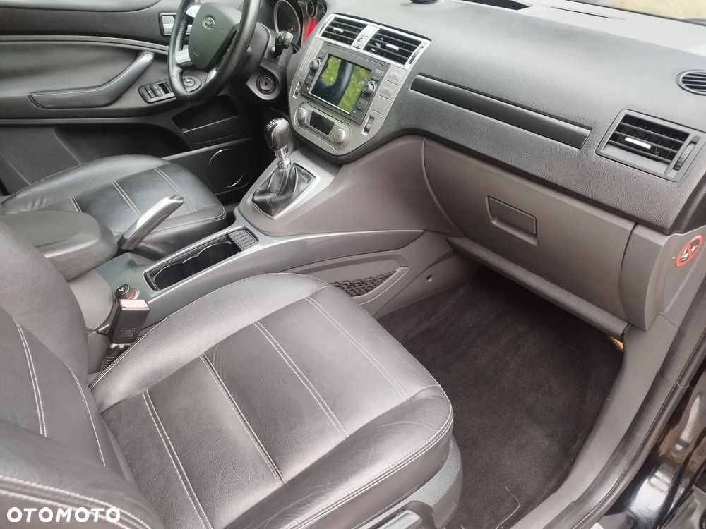 Ford Kuga 2.0 TDCi Titanium - 10