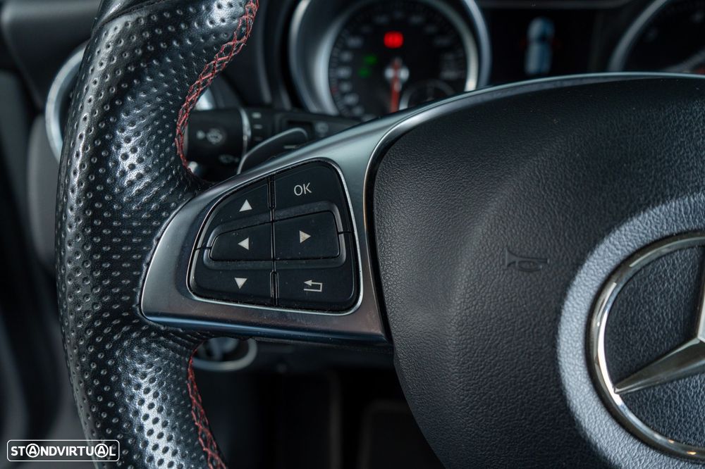 Mercedes-Benz CLA 180 d Shooting Brake AMG Line Aut. - 17