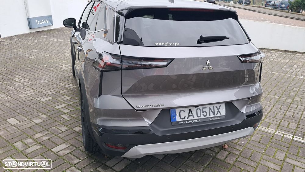 Mitsubishi Grandis - 3