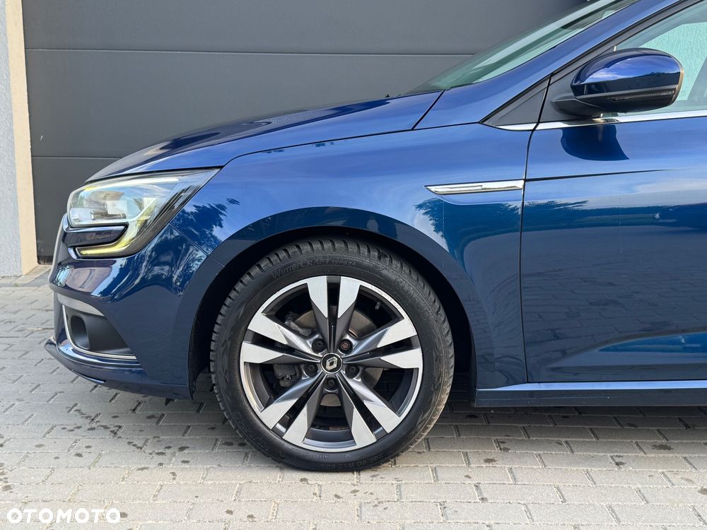 Renault Megane TCe 140 GPF EDC LIMITED - 9