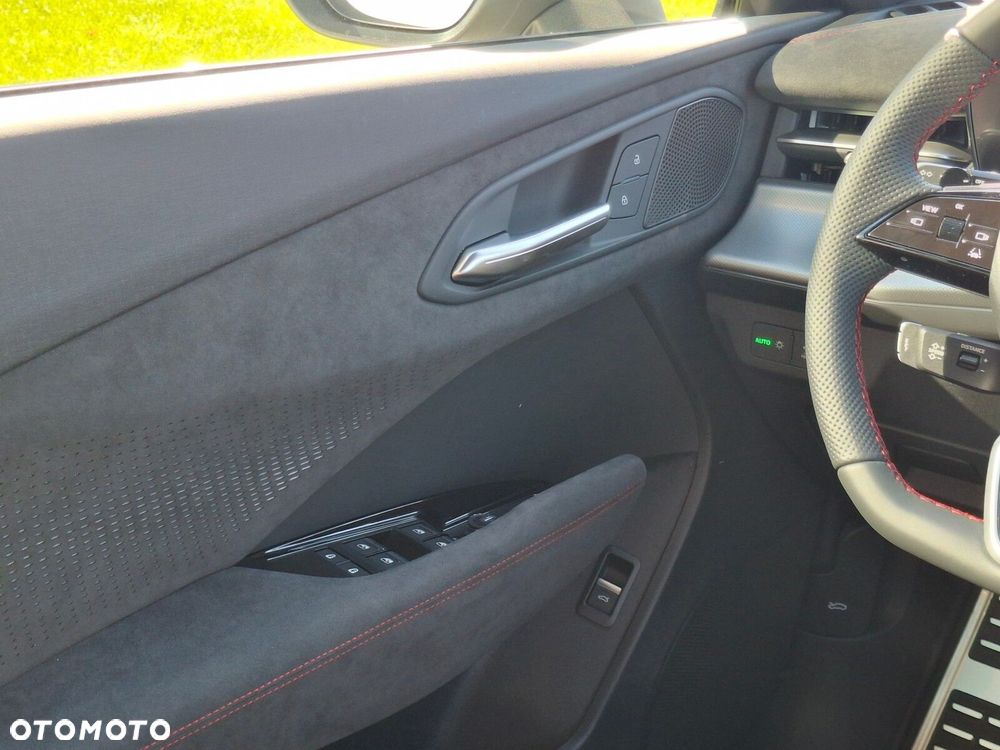 Audi Q3 - 18