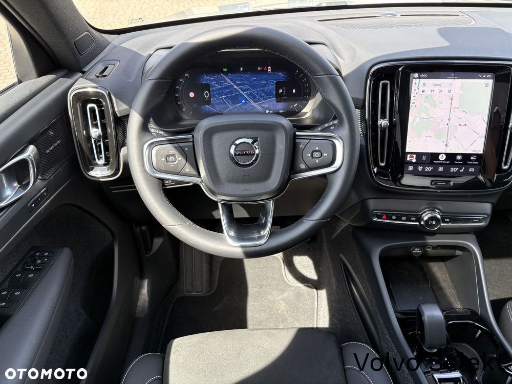 Volvo XC 40 - 24