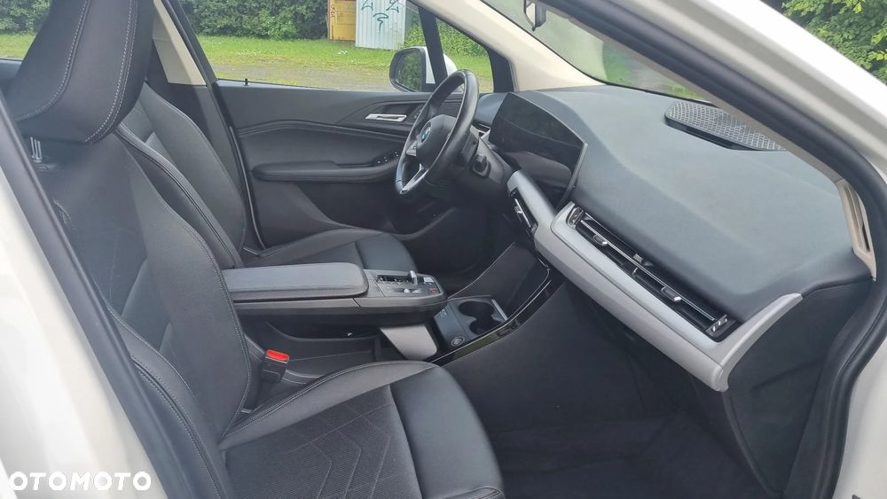 BMW Seria 2 218d Active Tourer - 27