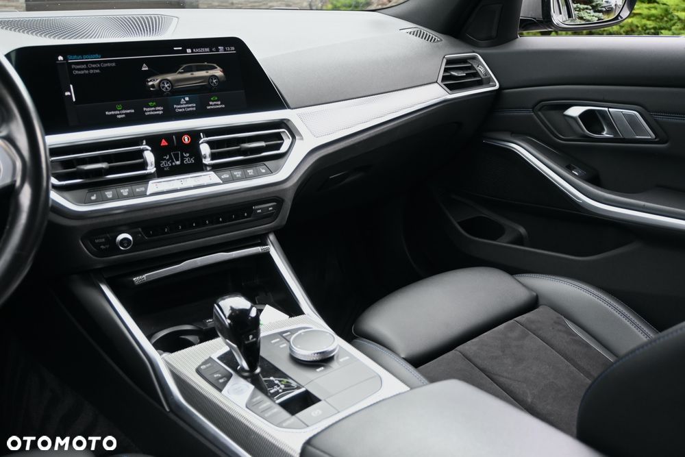 BMW Seria 3 320e M Sport - 18