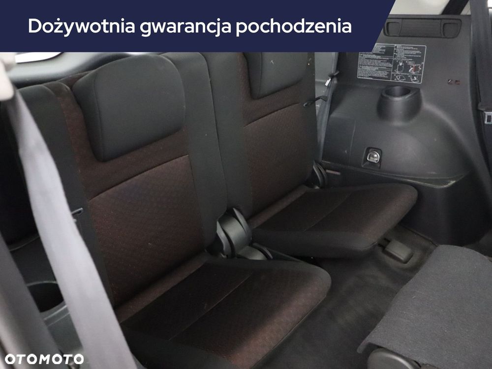 Toyota Verso - 17