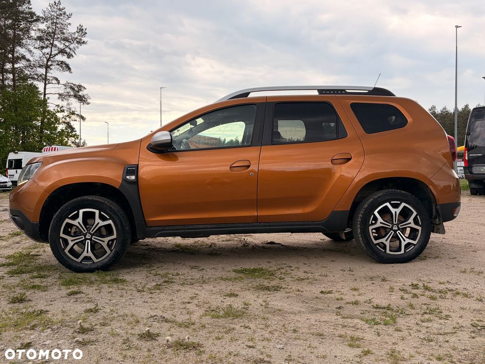 Dacia Duster 1.6 SCe Urban Explorer S&S - 8
