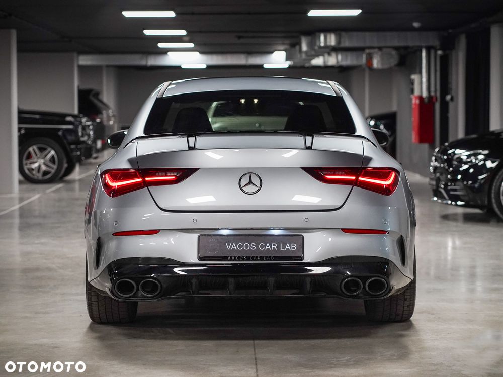 Mercedes-Benz CLA AMG 45 S 4-Matic+ 8G-DCT - 14