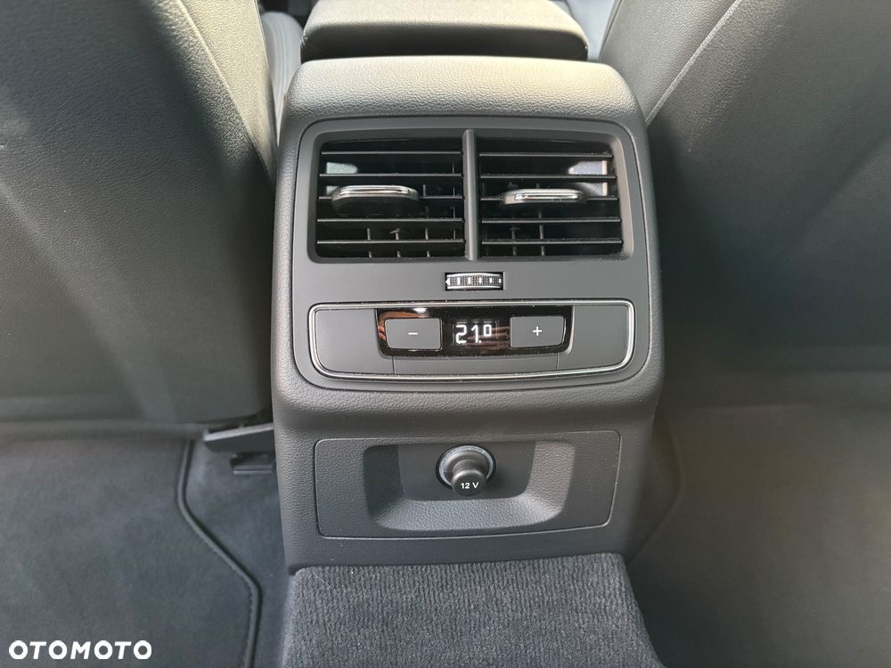 Audi A4 Limousine 40 TDI mHEV Advanced S tronic - 35