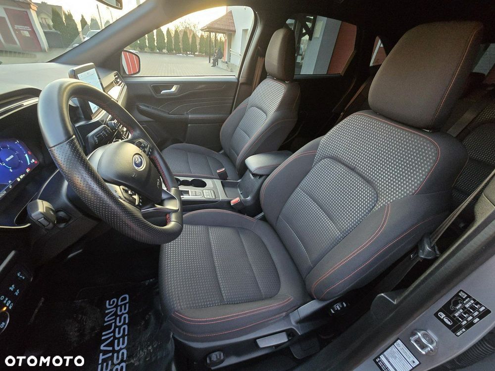 Ford Kuga 2.0 EcoBlue 4x4 ST-LINE - 22