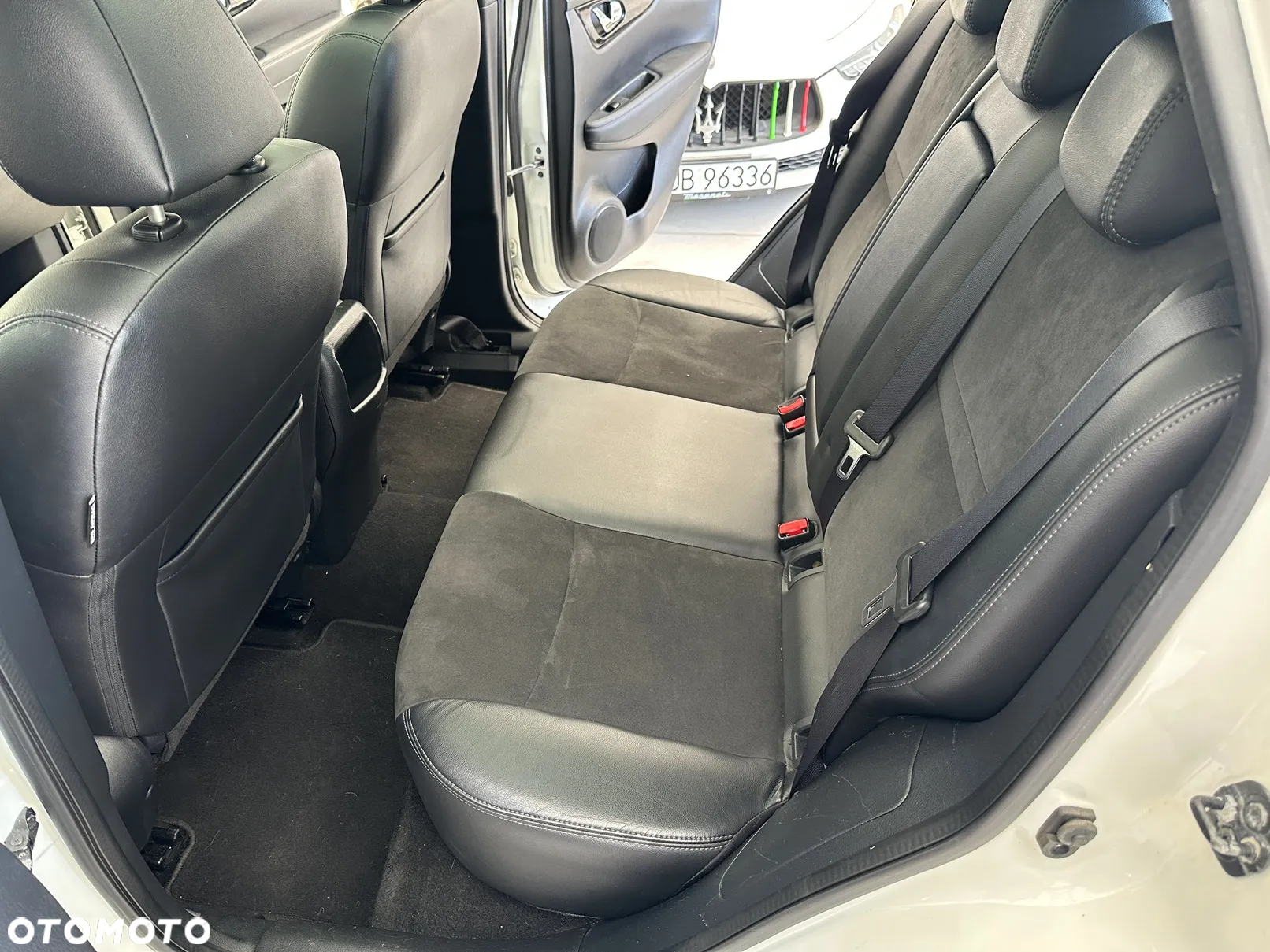 Nissan Qashqai 1.6 DCi N-Connecta Xtronic EU6 - 8