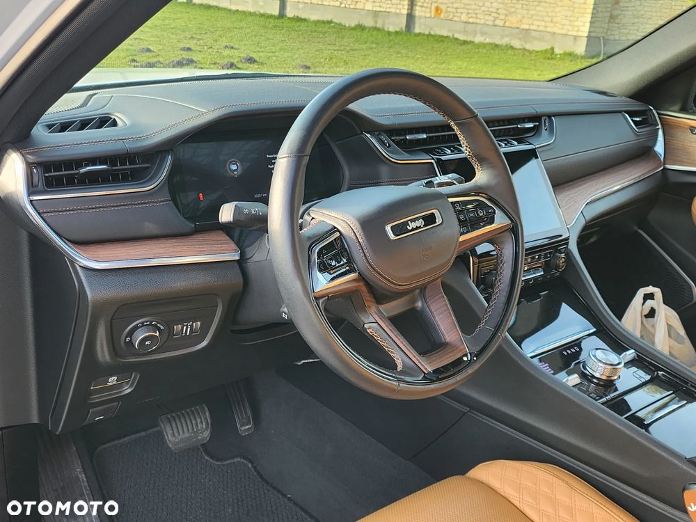 Jeep Grand Cherokee - 6