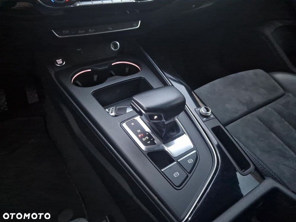 Audi A4 Avant - 16