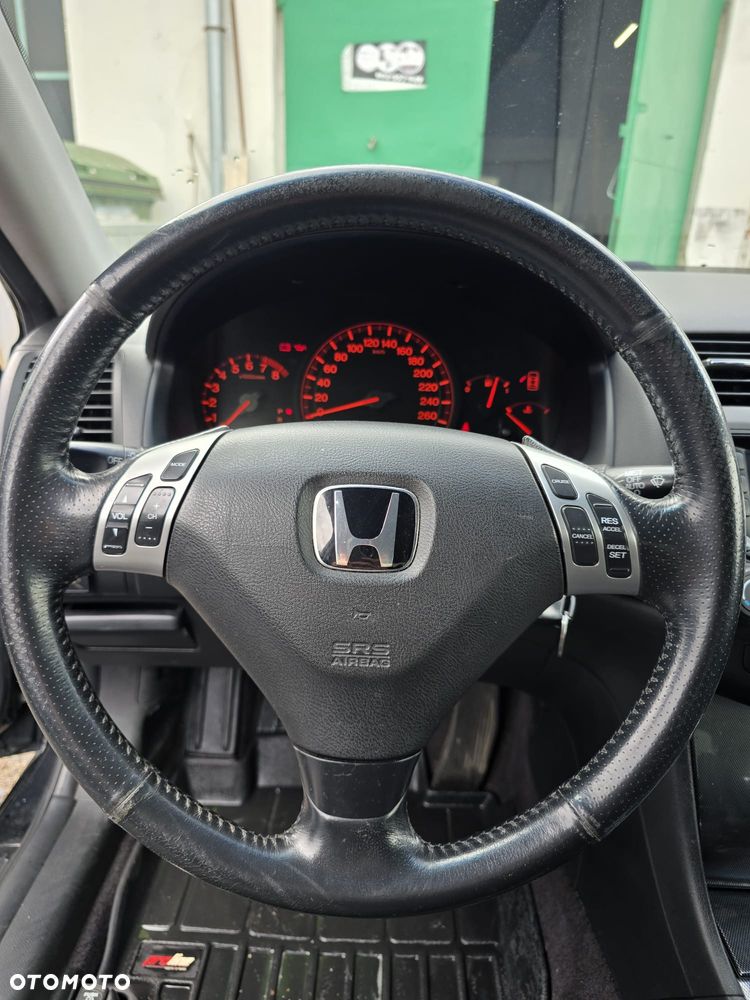 Honda Accord 2.0 Comfort - 8