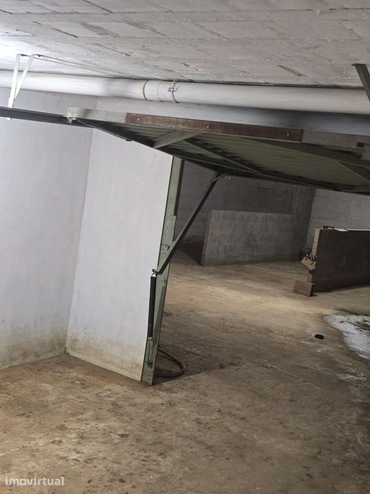 Garagem Box para Arrumos no centro de Ovar - Grande imagem: 4/6