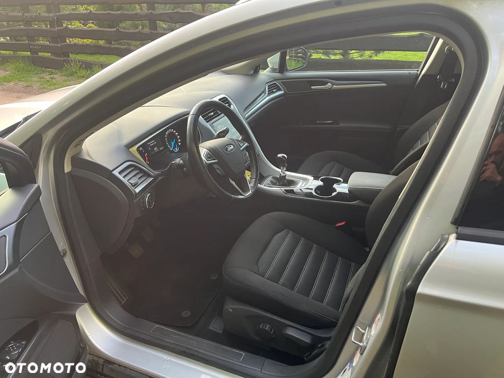 Ford Mondeo 1.5 TDCi ECOnetic Start-Stopp Business Edition - 8