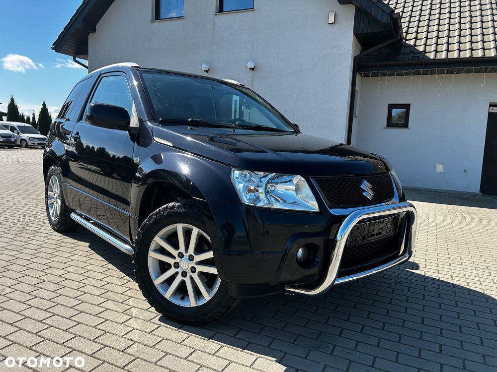 Suzuki Grand Vitara 1.6 De luxe - 1