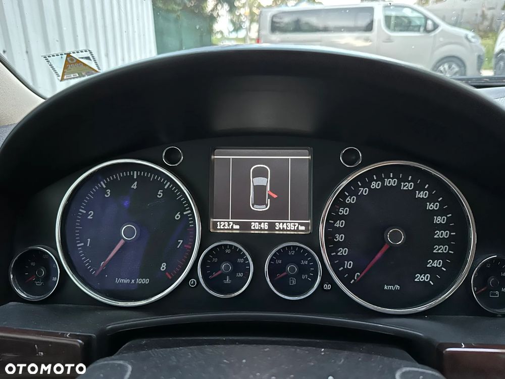 Volkswagen Touareg 3.2 V6 Tiptr - 5