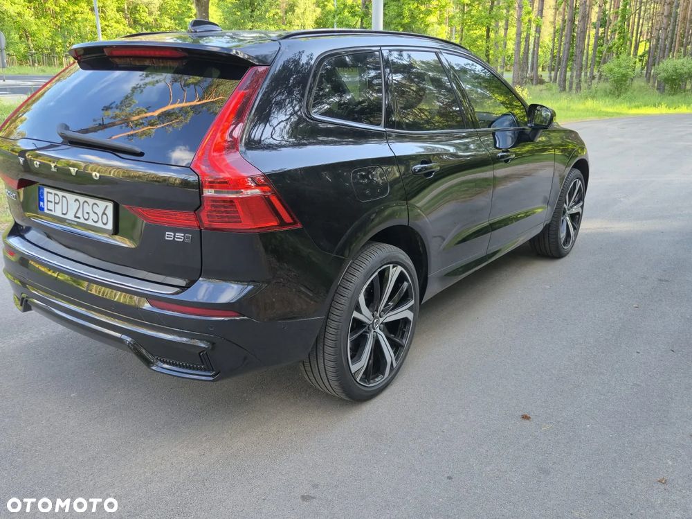 Volvo XC 60 B5 B AWD Ultimate Dark - 7