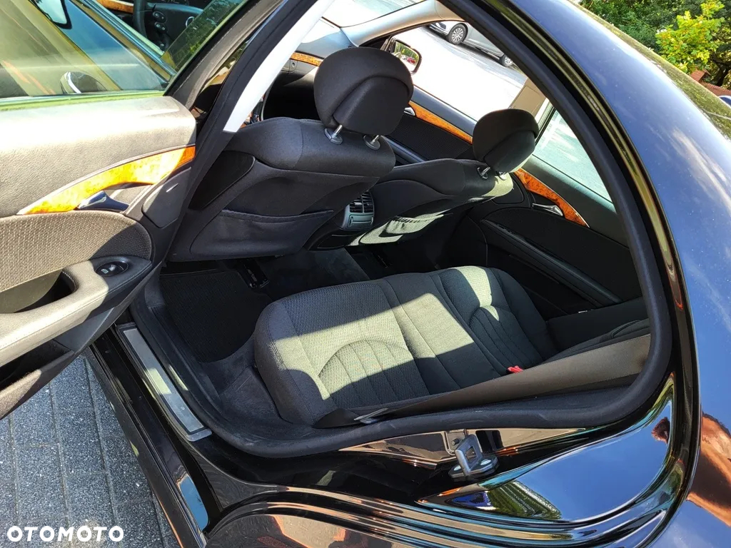 Mercedes-Benz Klasa E 200 Kompressor NGT Automatik Classic - 11