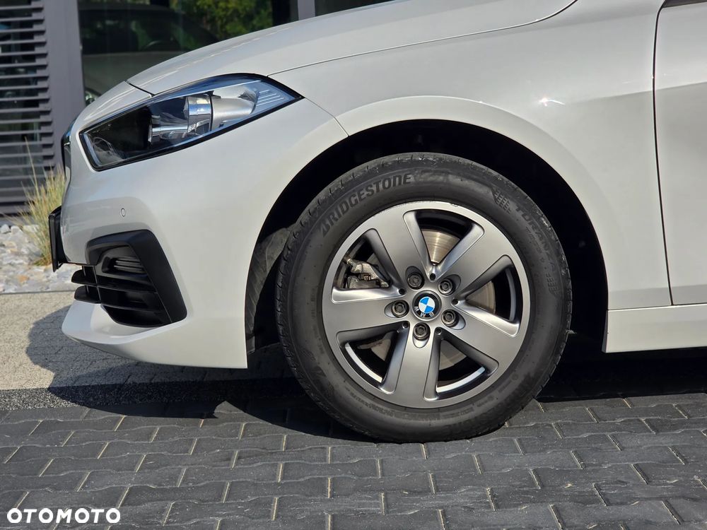 BMW Seria 1 116d Sport Line - 8