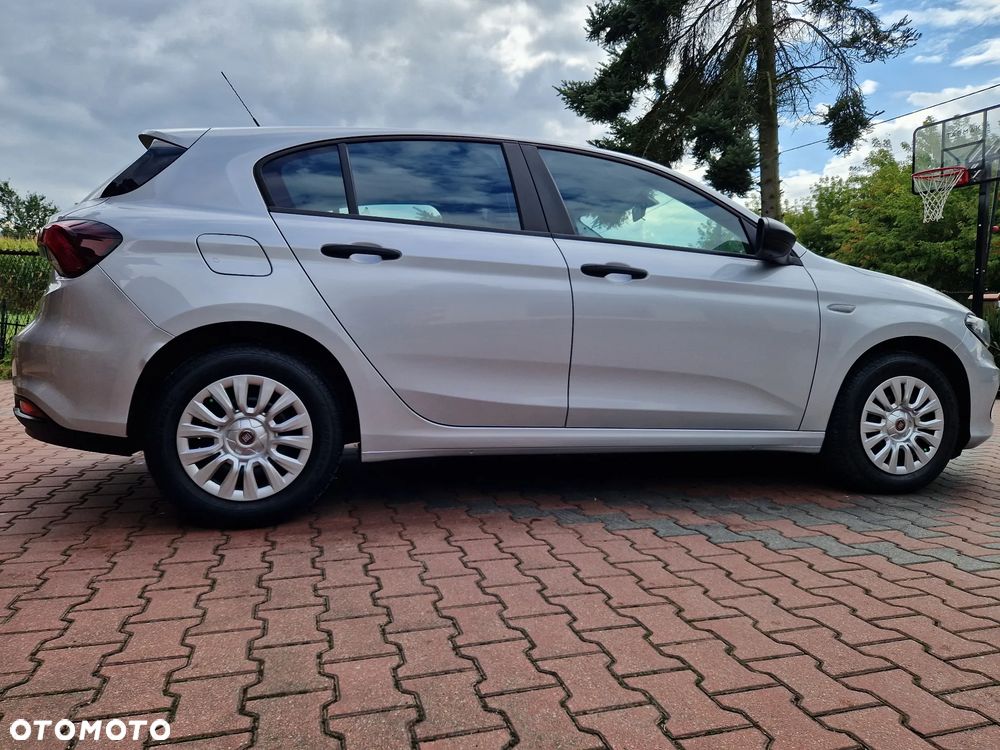 Fiat Tipo 1.4 T-Jet 16v Easy - 9