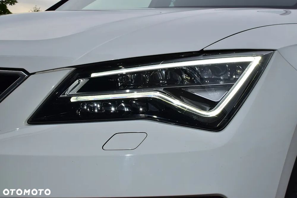 Seat Ateca 2.0 TDI 4Drive XCELLENCE - 19