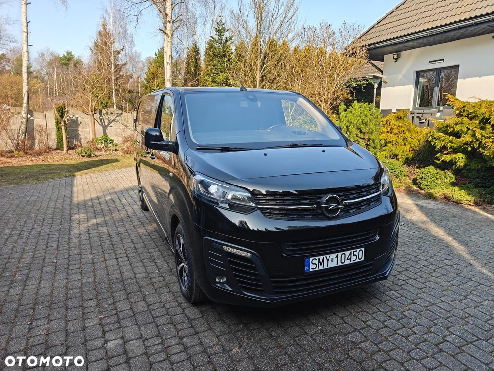 Opel Vivaro - 18