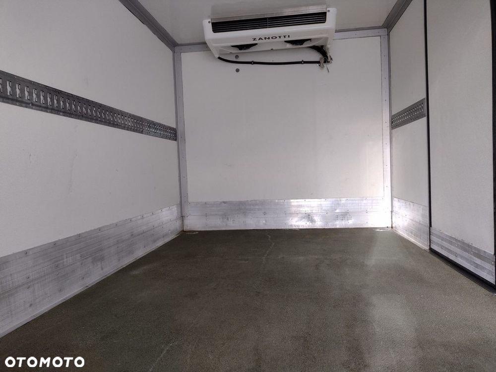 Peugeot Boxer Chlodnia Izoterma 8 Palet - 8