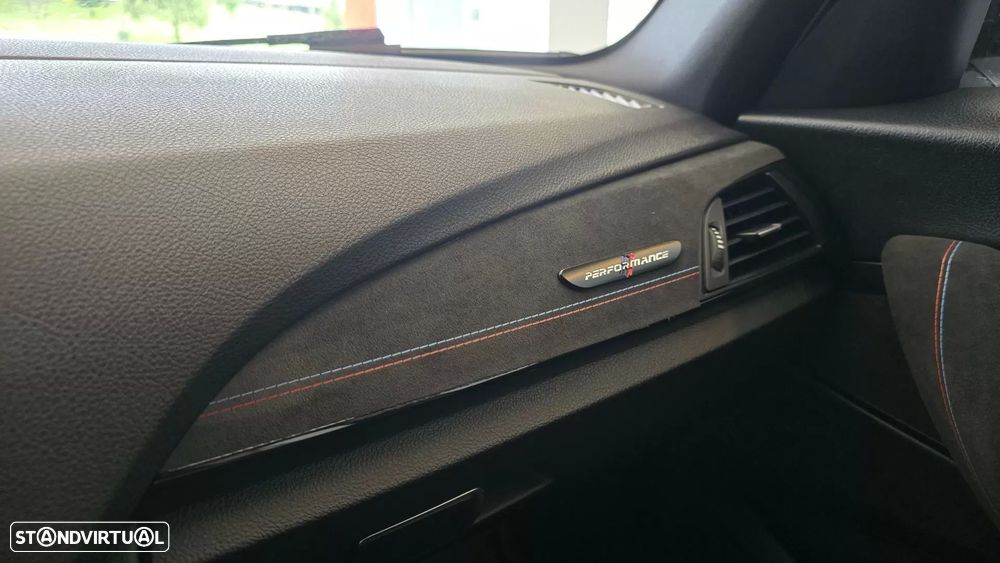BMW 116 d Pack M - 53