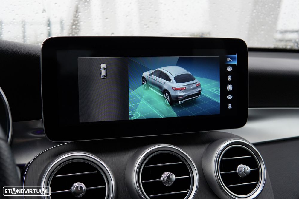 Mercedes-Benz GLC 300 e 4Matic - 34