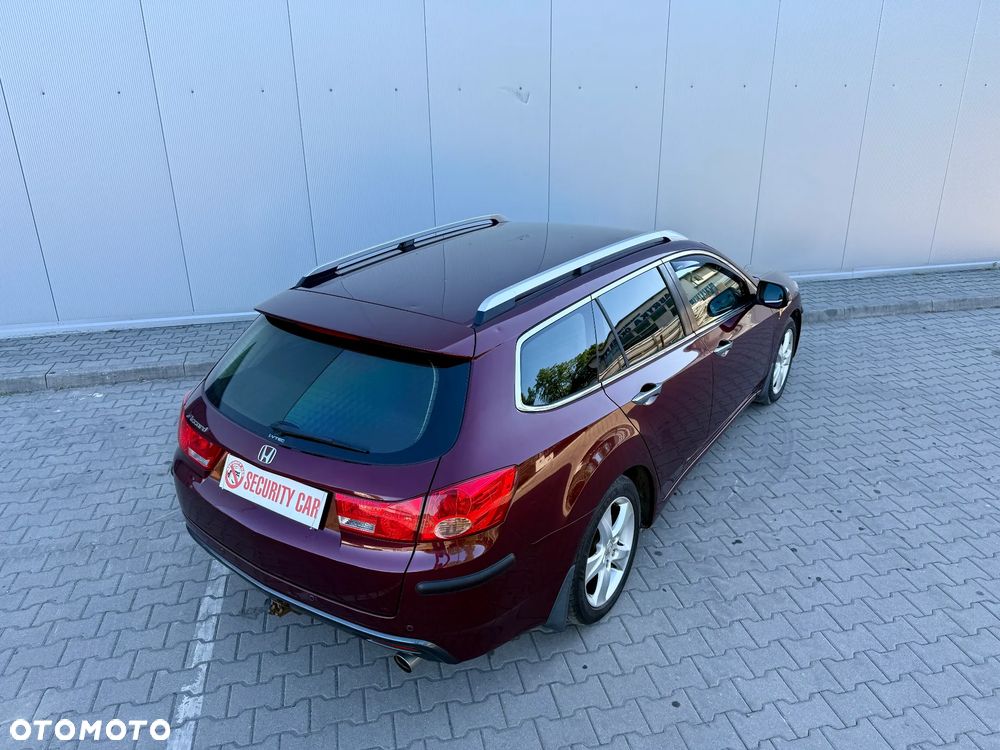 Honda Accord - 16